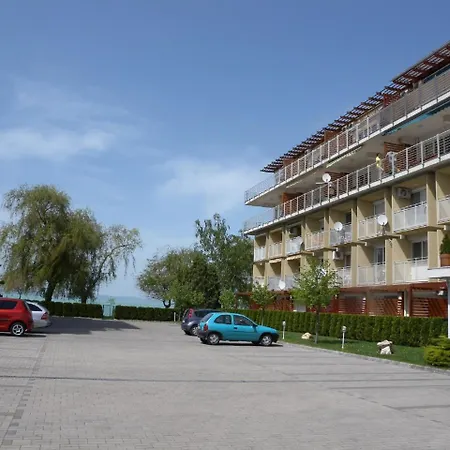 Apartament In Siofok/balaton 19933 *